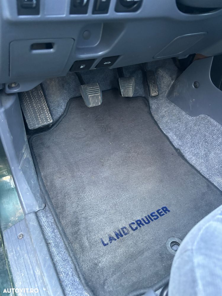 Toyota Land Cruiser 90 TD4-D L. - 11