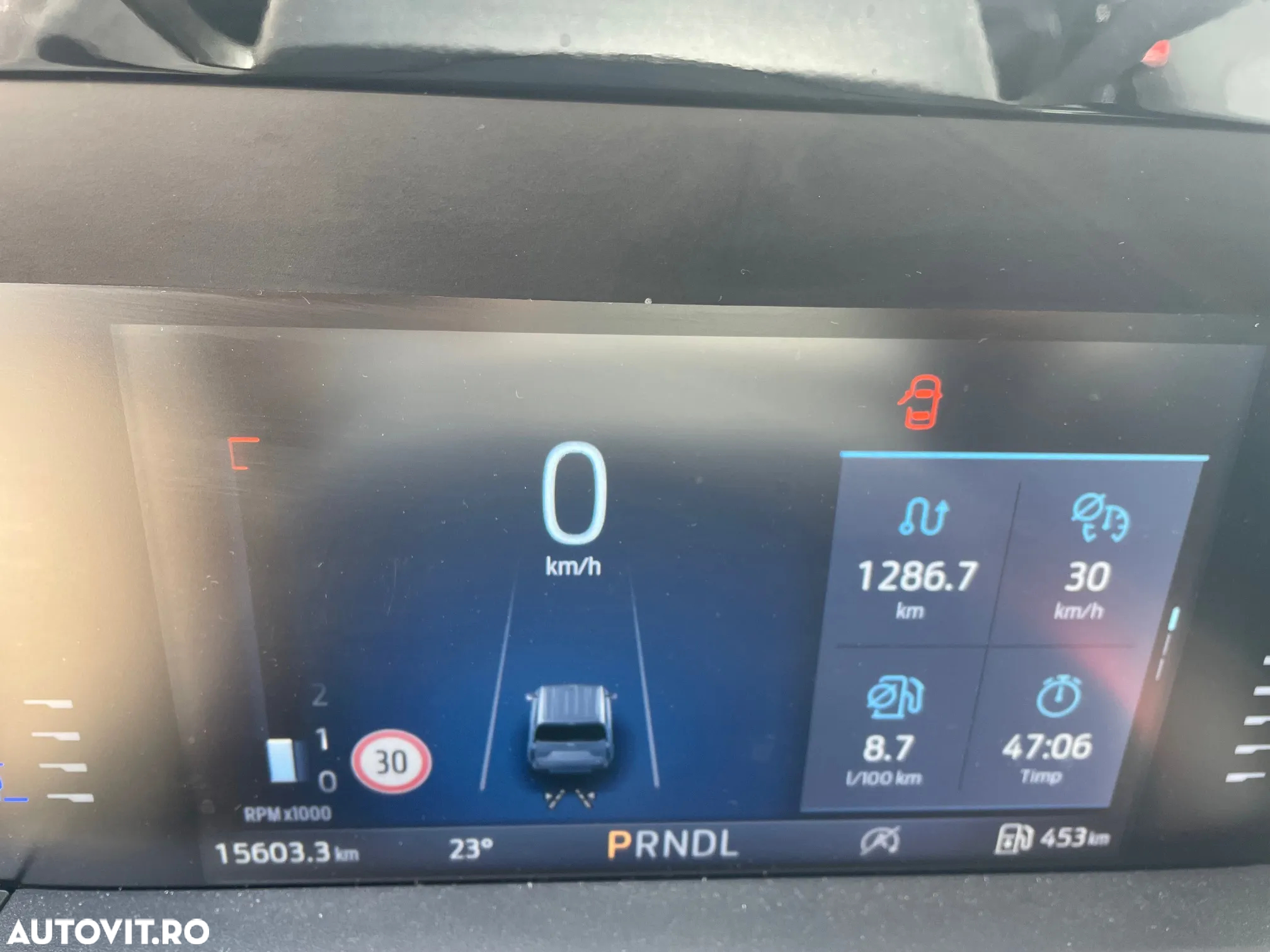 Ford Tourneo Courier 1.0 EcoBoost Active - 14