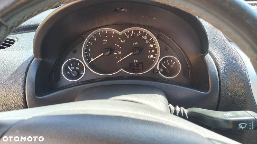 Opel Corsa - 13