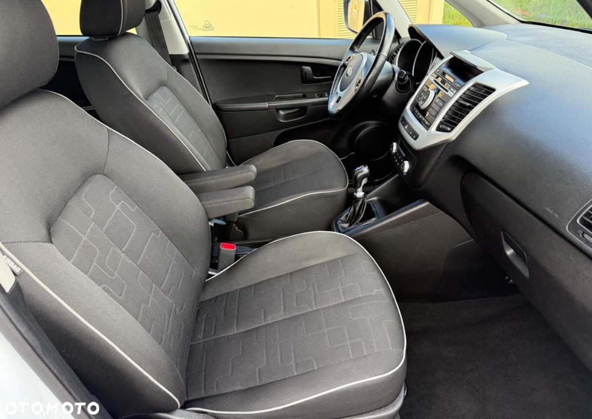 Kia Venga 1.4 CVVT Dream Team Edition - 10