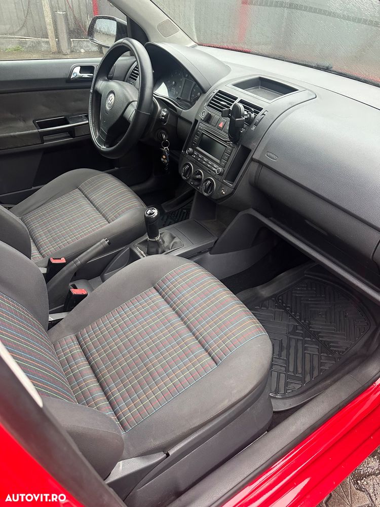 Volkswagen Polo - 15