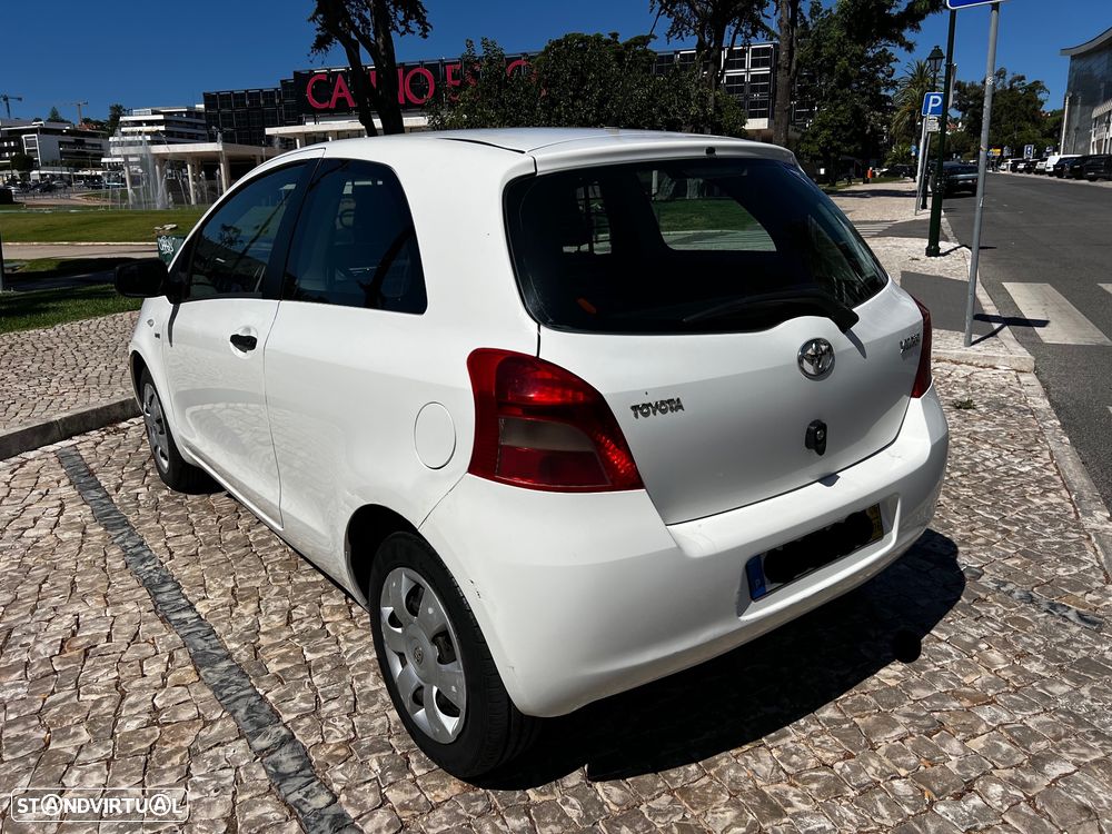 Toyota Yaris 1.4 D-4D - 7