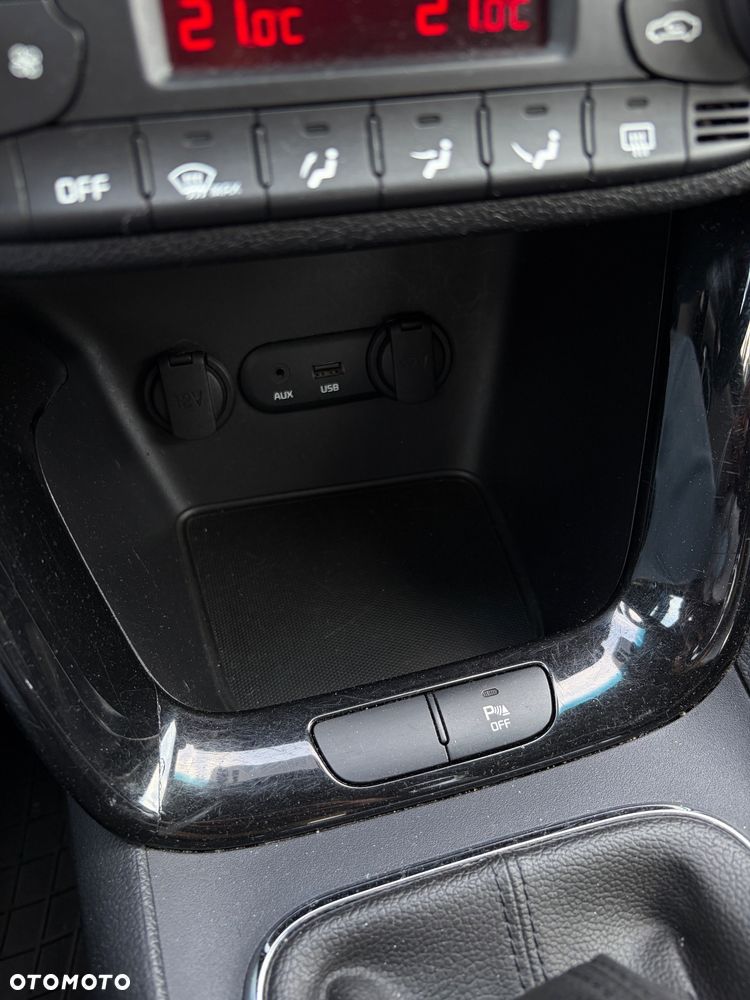 Kia Ceed 1.6 GDI Business Line - 15