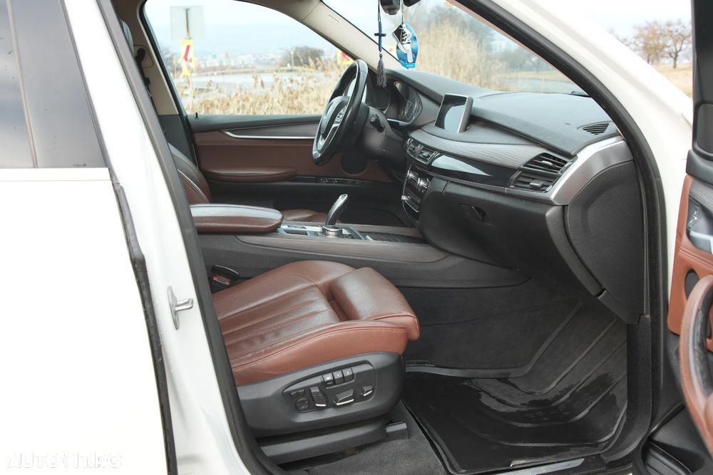 BMW X5 xDrive30d - 12