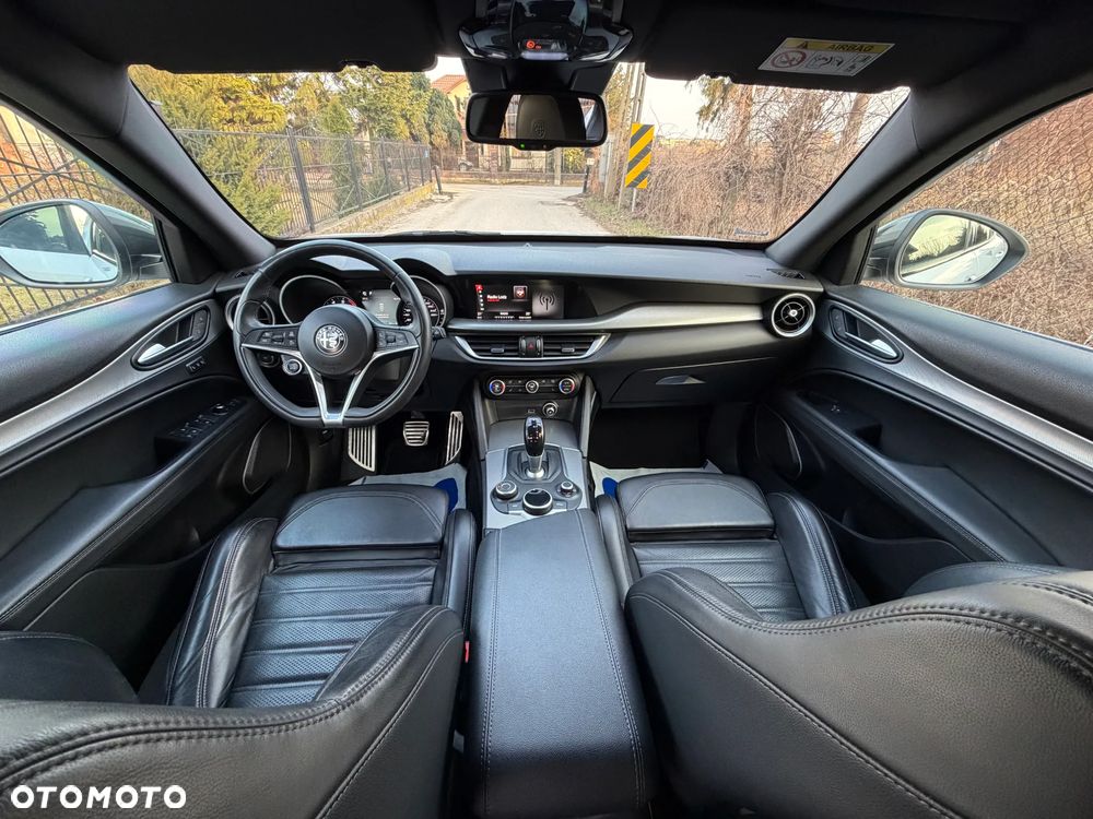 Alfa Romeo Stelvio 2.0 Turbo B-Tech Edition Q4 - 8