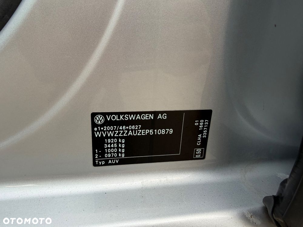 Volkswagen Golf 1.6 TDI DPF Highline - 37
