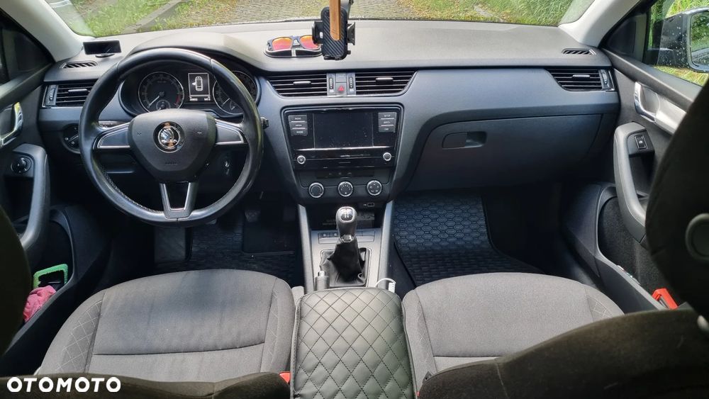 Skoda Octavia - 7