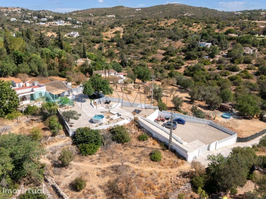 Moradia V1+1 - Santa barbara de Nexe - Grande imagem: 4/25