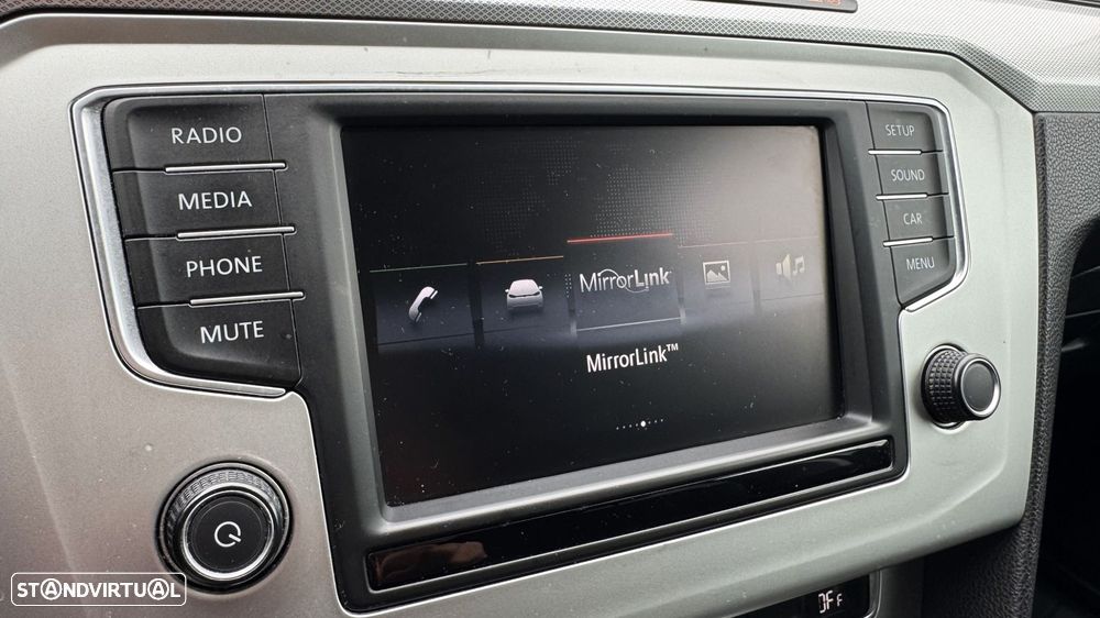 VW Passat 2.0 TDI Highline - 21