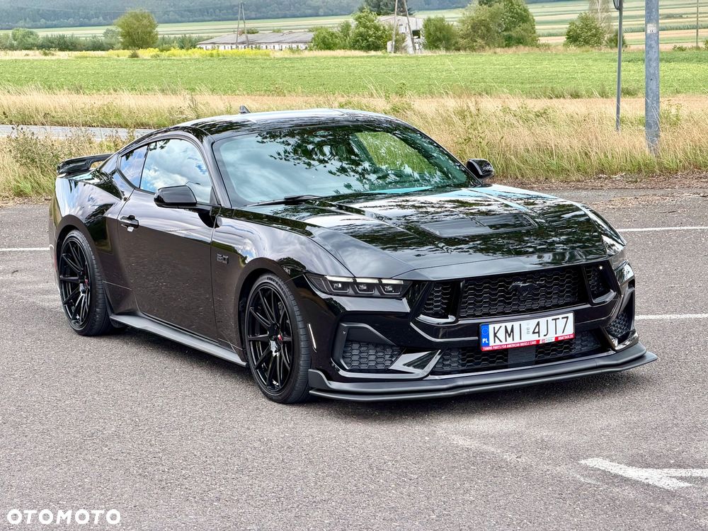Ford Mustang - 7