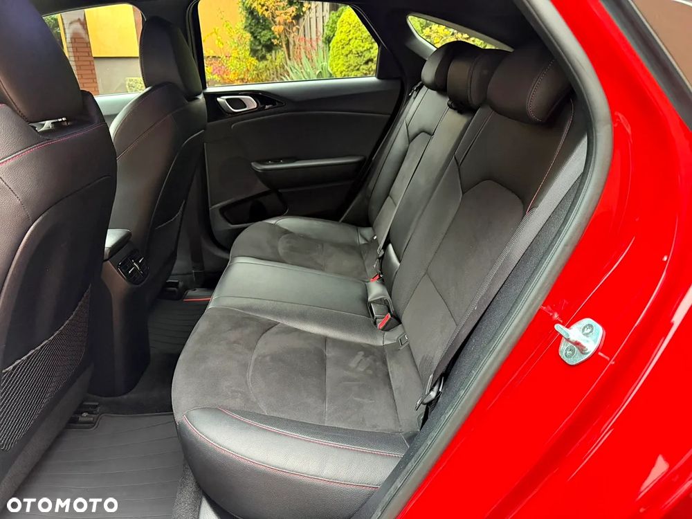 Kia ProCeed 1.6 T-GDI DCT7 OPF GT - 18