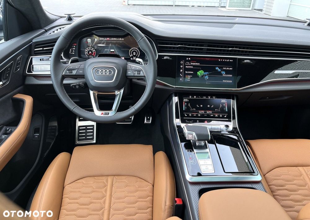 Audi RS Q8 - 12