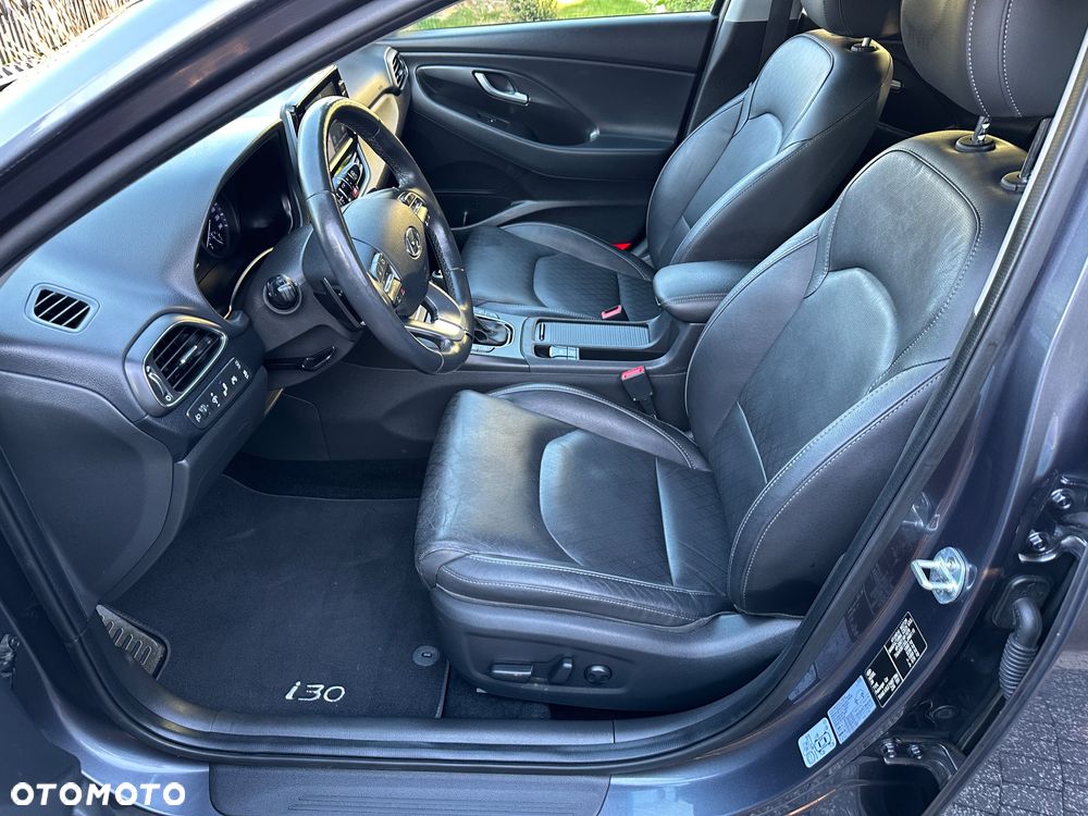 Hyundai i30 1.4 T-GDI DCT Premium - 14