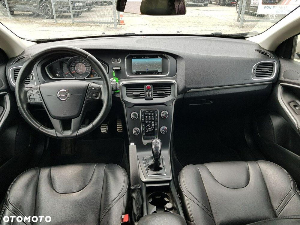 Volvo V40 T3 - 12