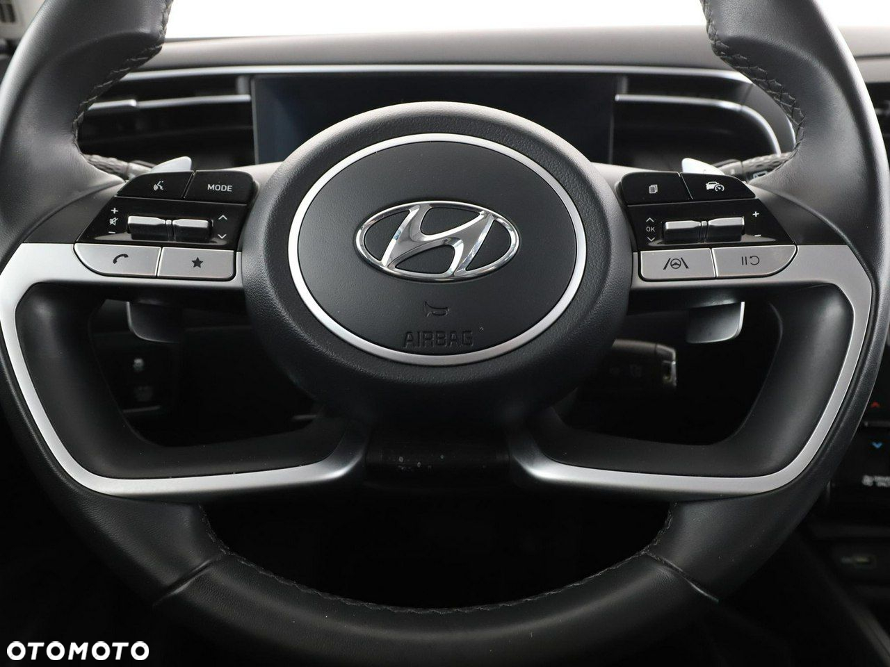 Hyundai Tucson 1.6 T-GDi HEV Executive 2WD - 21