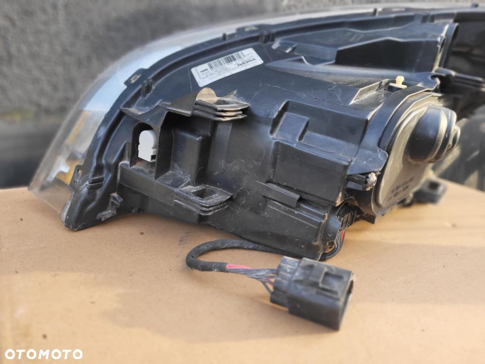 Lampa prawa VOLVO S60 V60 2 10-13R - 7