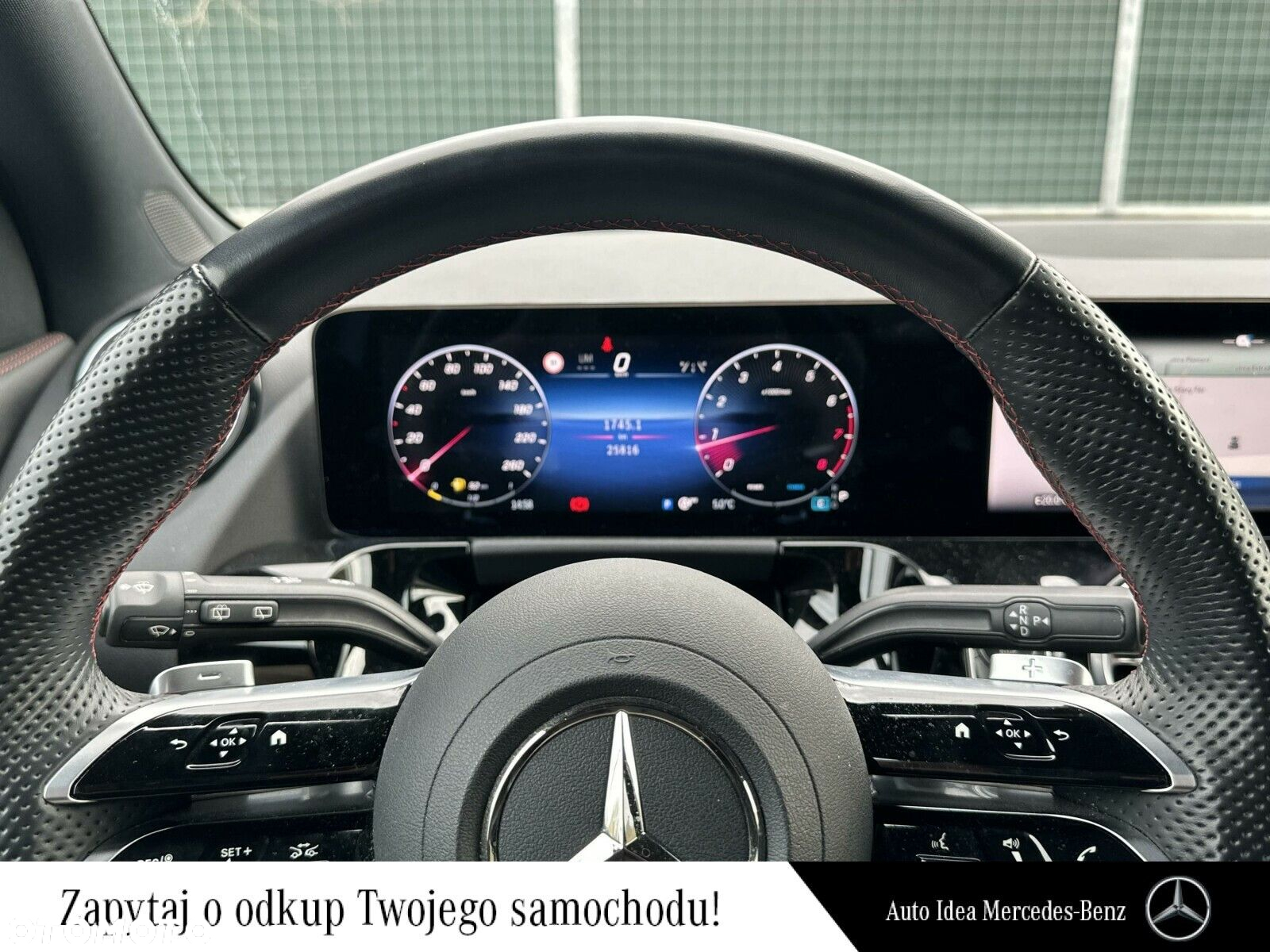 Mercedes-Benz GLA 200 AMG Line - 16