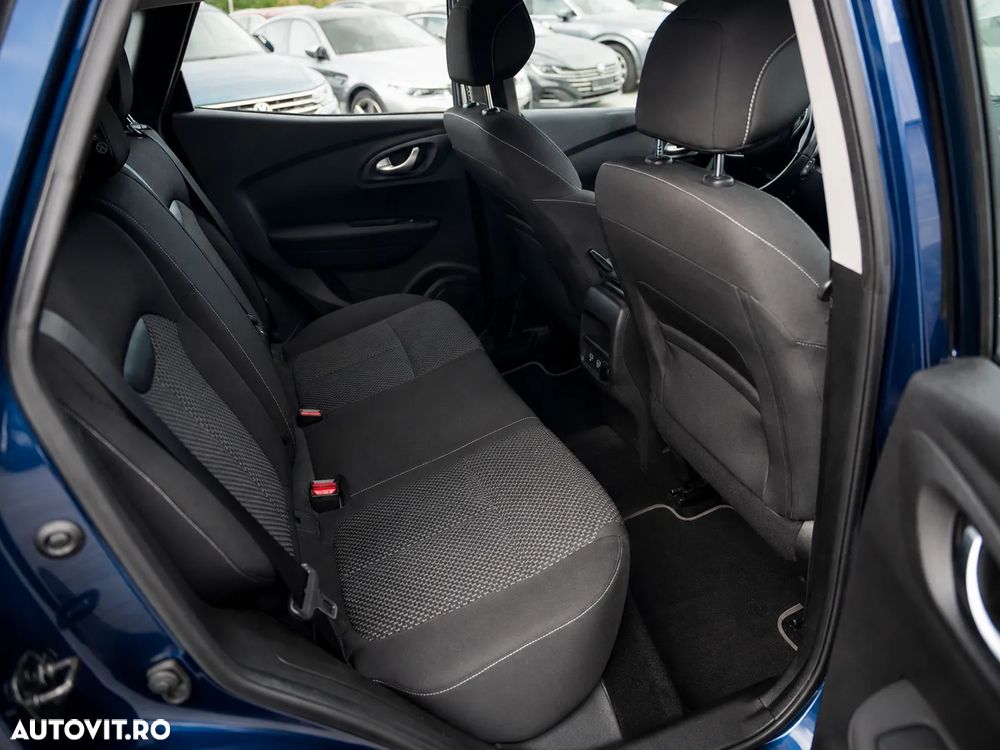 Renault Kadjar BLUE dCi 115 EDC INTENS - 8