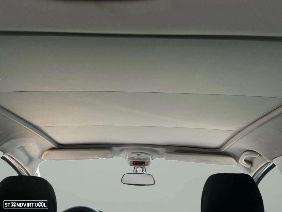 Peugeot 3008 1.6 HDi Sport CMP6 - 20