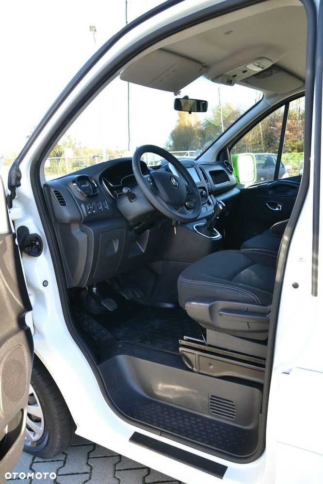 Renault Trafic - 10