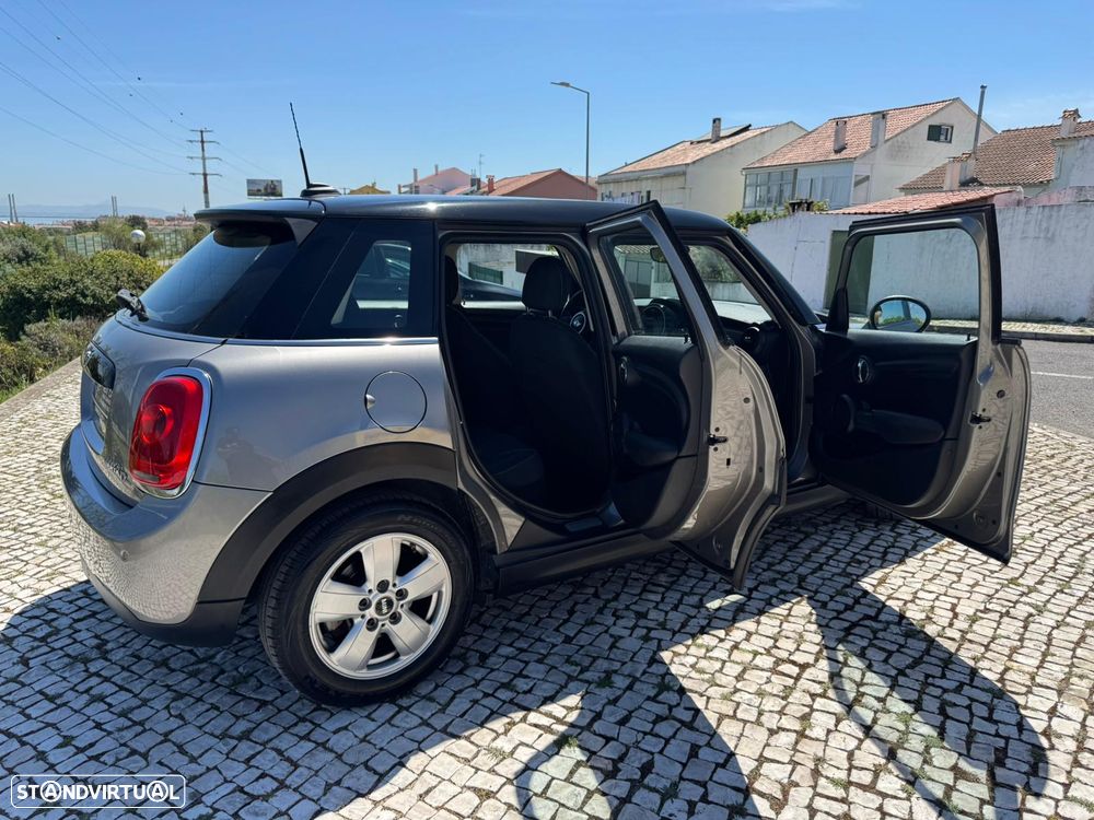 MINI 5 Portas Cooper D Seven - 25