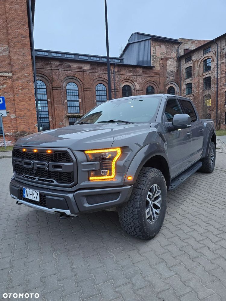 Ford F150 - 1