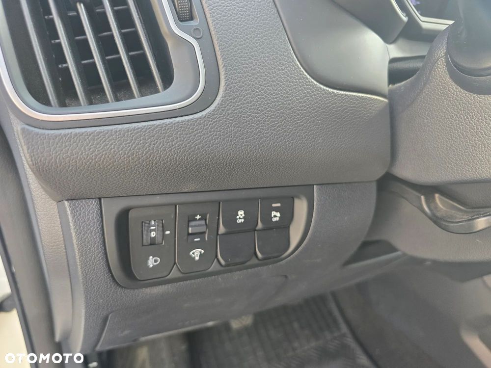Kia Rio 1.2 Business Line - 21