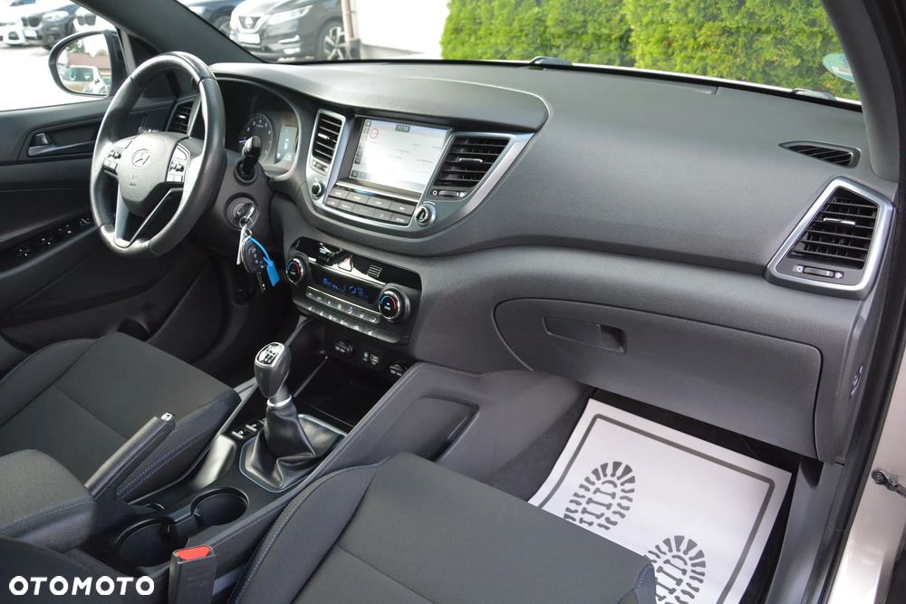 Hyundai Tucson blue 1.6 GDi 2WD Passion - 18
