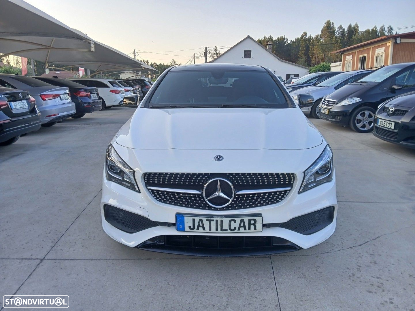 Mercedes-Benz CLA 200 d Shooting Brake - 2