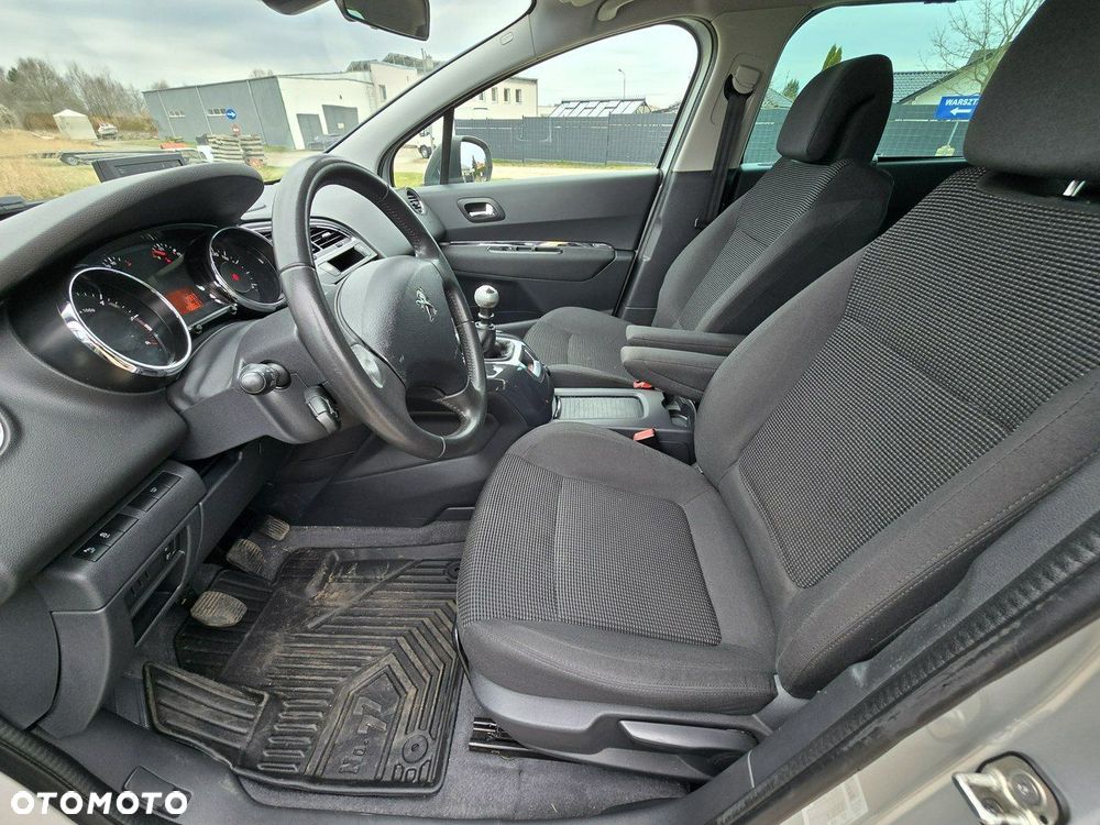 Peugeot 5008 - 6