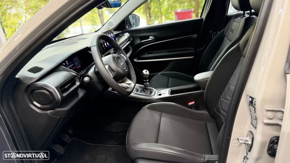 Jeep Avenger 1.2 GSE T3 Altitude - 14