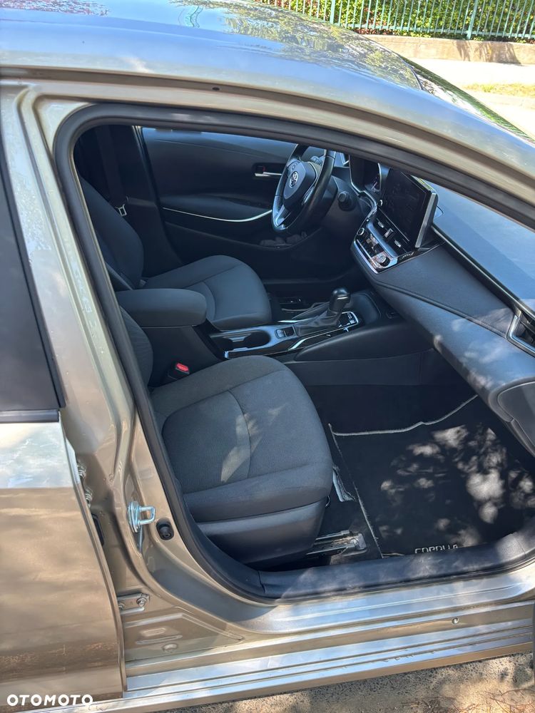 Toyota Corolla 1.8 Hybrid Executive - 20