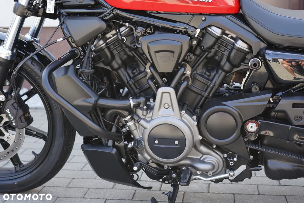 Harley-Davidson Sportster Nightster 975 - 29