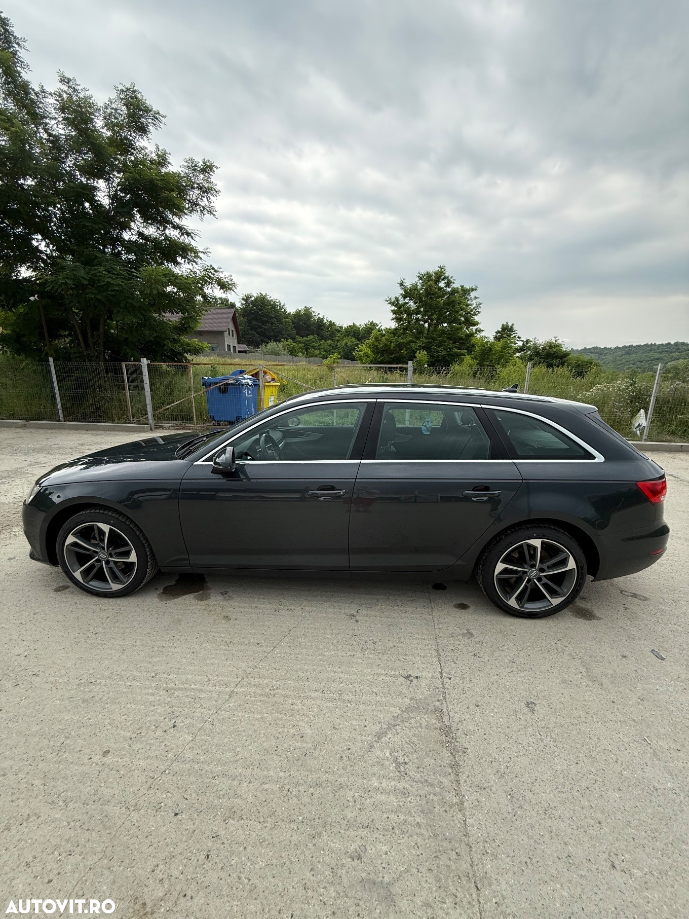 Audi A4 Avant 2.0 TDI S tronic - 16
