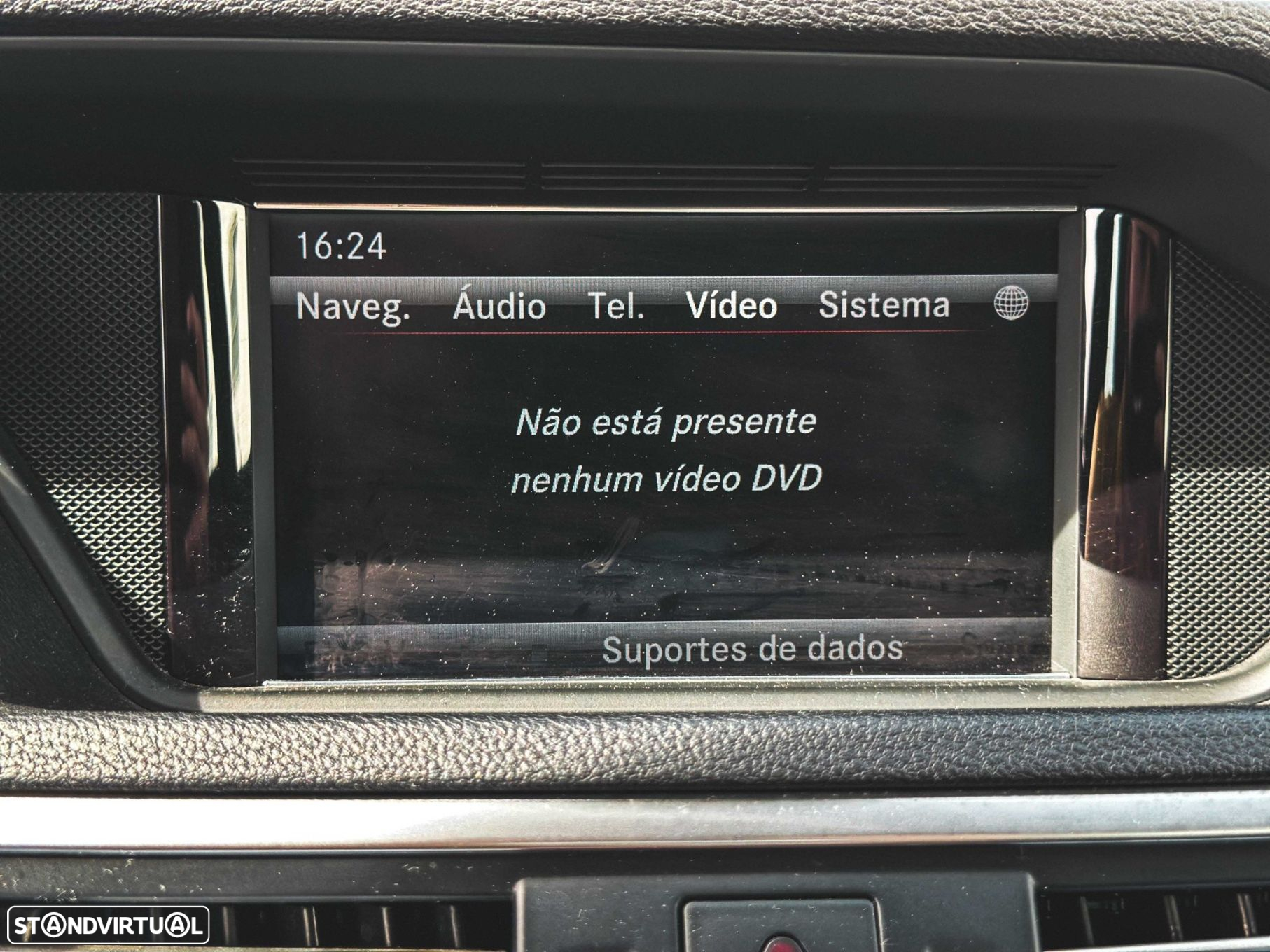 Mercedes-Benz E 220 CDi Avantgarde BlueEfficiency Auto - 29