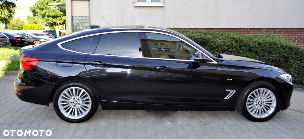BMW 3GT 320i Luxury Line - 19
