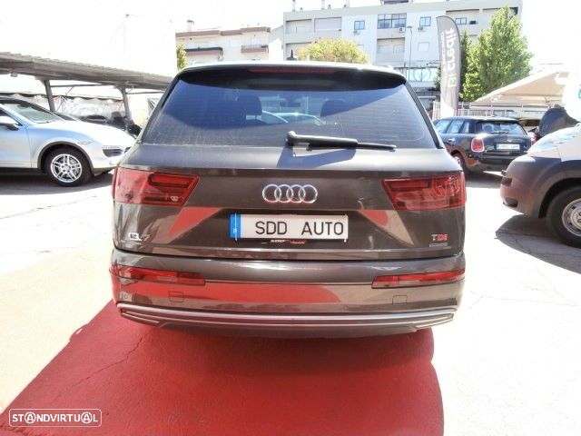Audi Q7 - 5