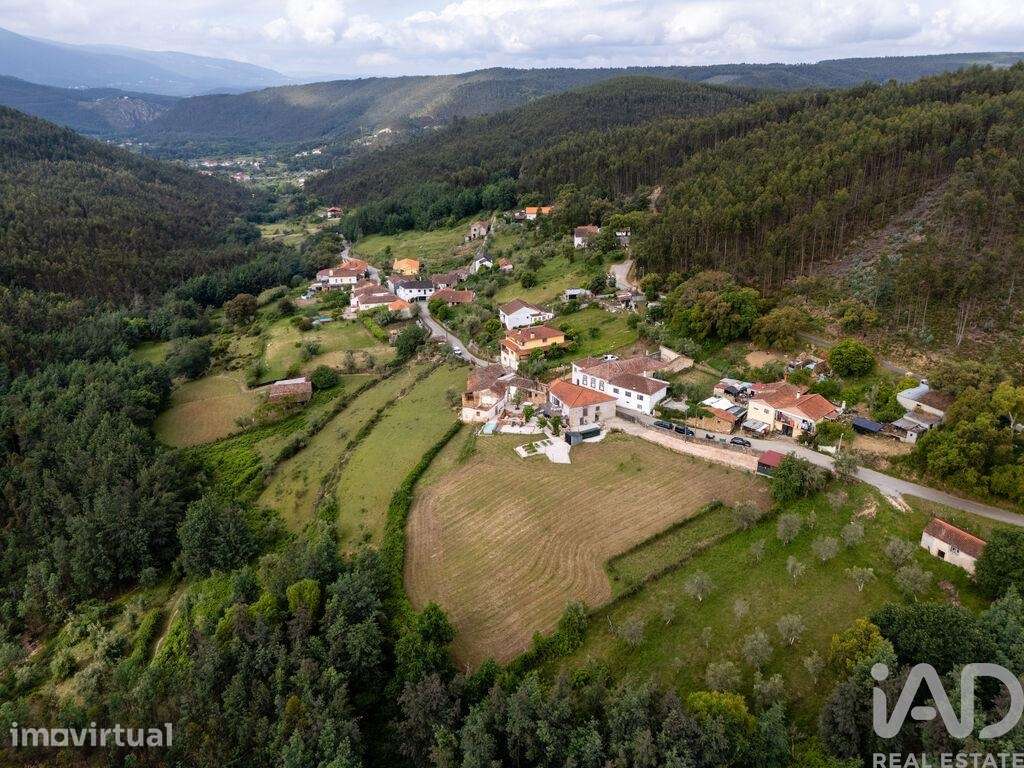 Moradia isolada T2 em Vila Nova do Ceira de 228 m2 - Grande imagem: 5/38