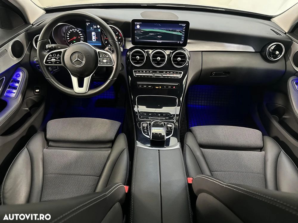 Mercedes-Benz C 220 d Aut - 9