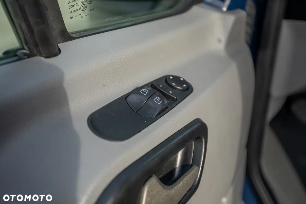 Volkswagen Crafter - 21