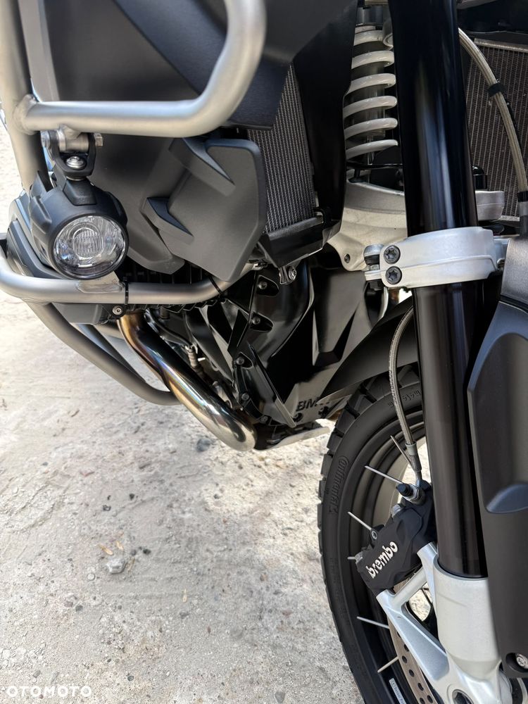 BMW R - 18