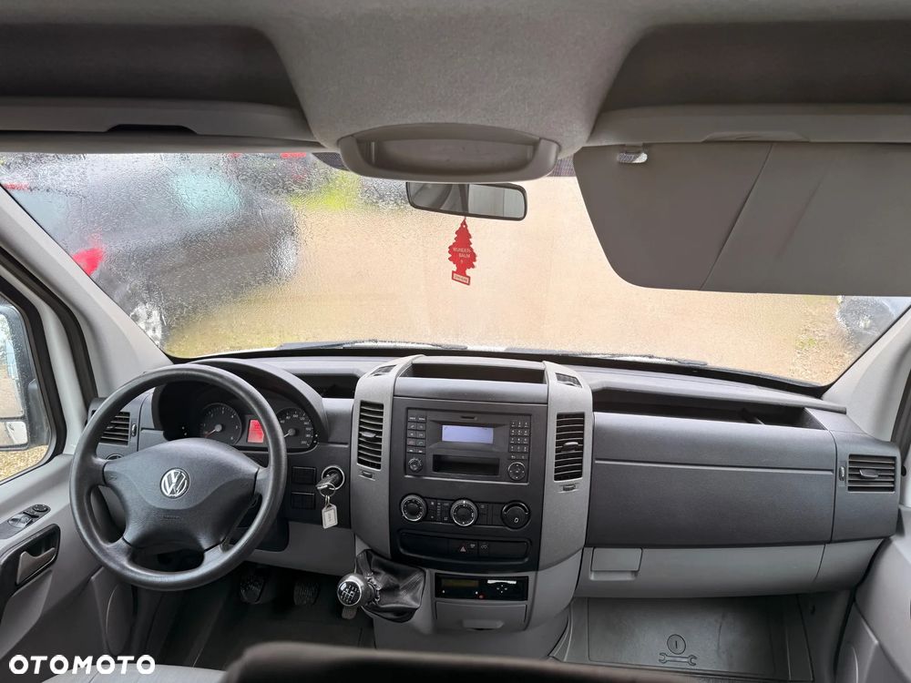 Volkswagen Crafter - 21