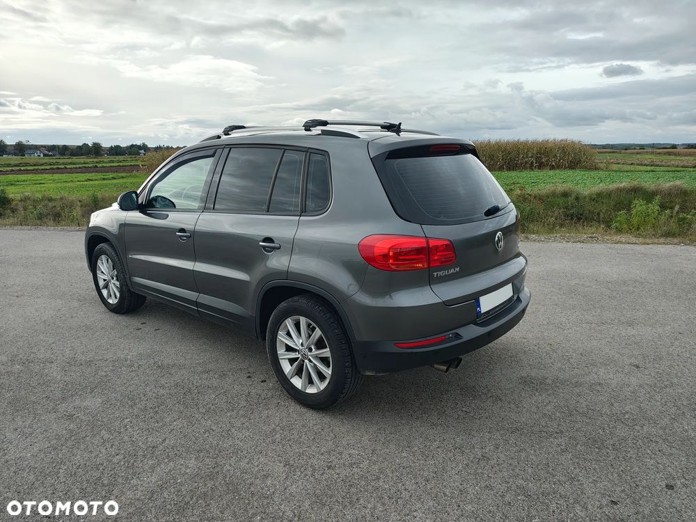 Volkswagen Tiguan - 4