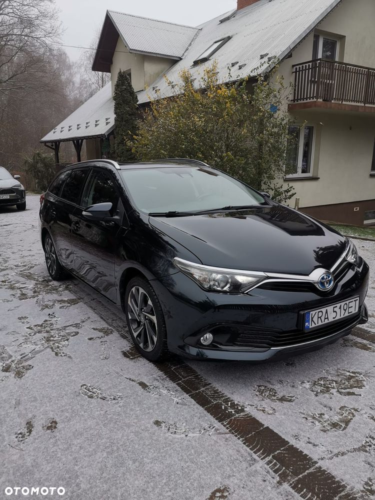 Toyota Auris 1.8 VVT-i Automatik Executive - 3