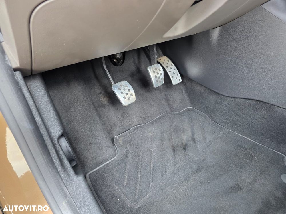 Renault Captur ENERGY TCe 90 Start&Stop Intens - 16