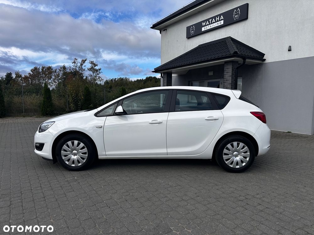 Opel Astra - 2
