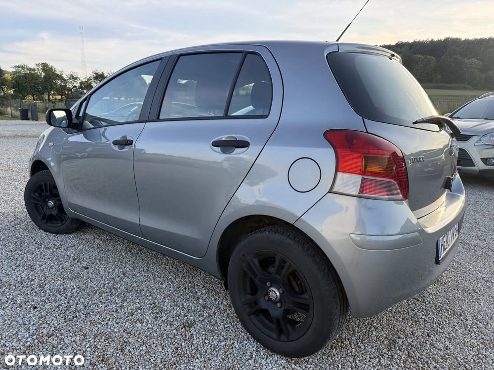 Toyota Yaris 1.0 VVT-i Cool - 8