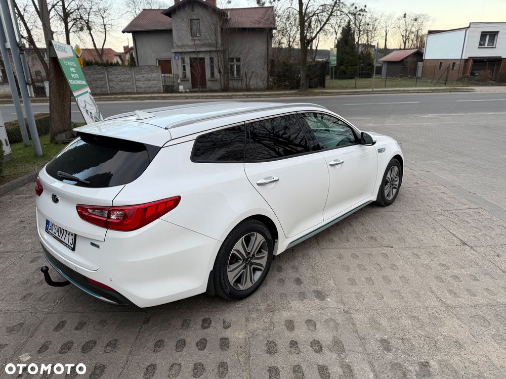 Kia Optima - 26