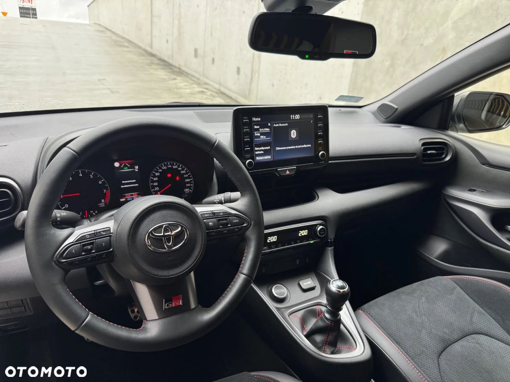 Toyota Yaris GR 1.6 Dynamic - 12