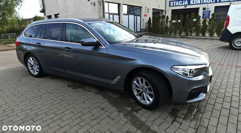 BMW Seria 5 520d M Sport Edition - 4